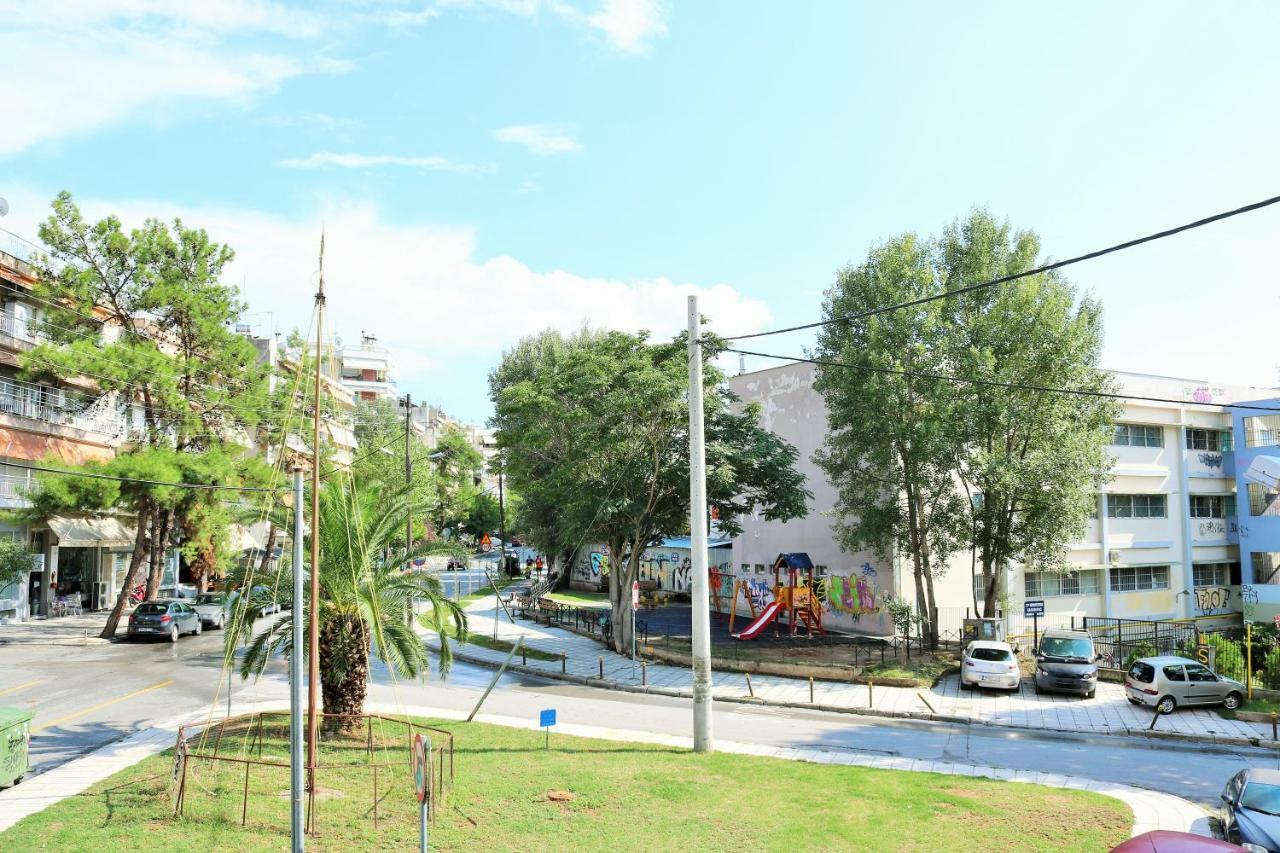 Apartment In Kalamaria テッサロニキ エクステリア 写真